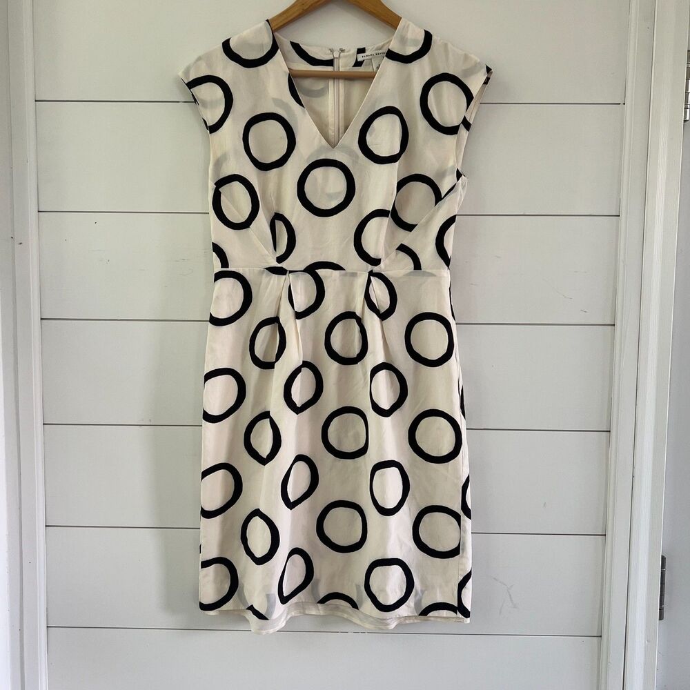 Banana Republic V-Neck Sheath Lined Dress Ivory with Black Circles Women's 6
